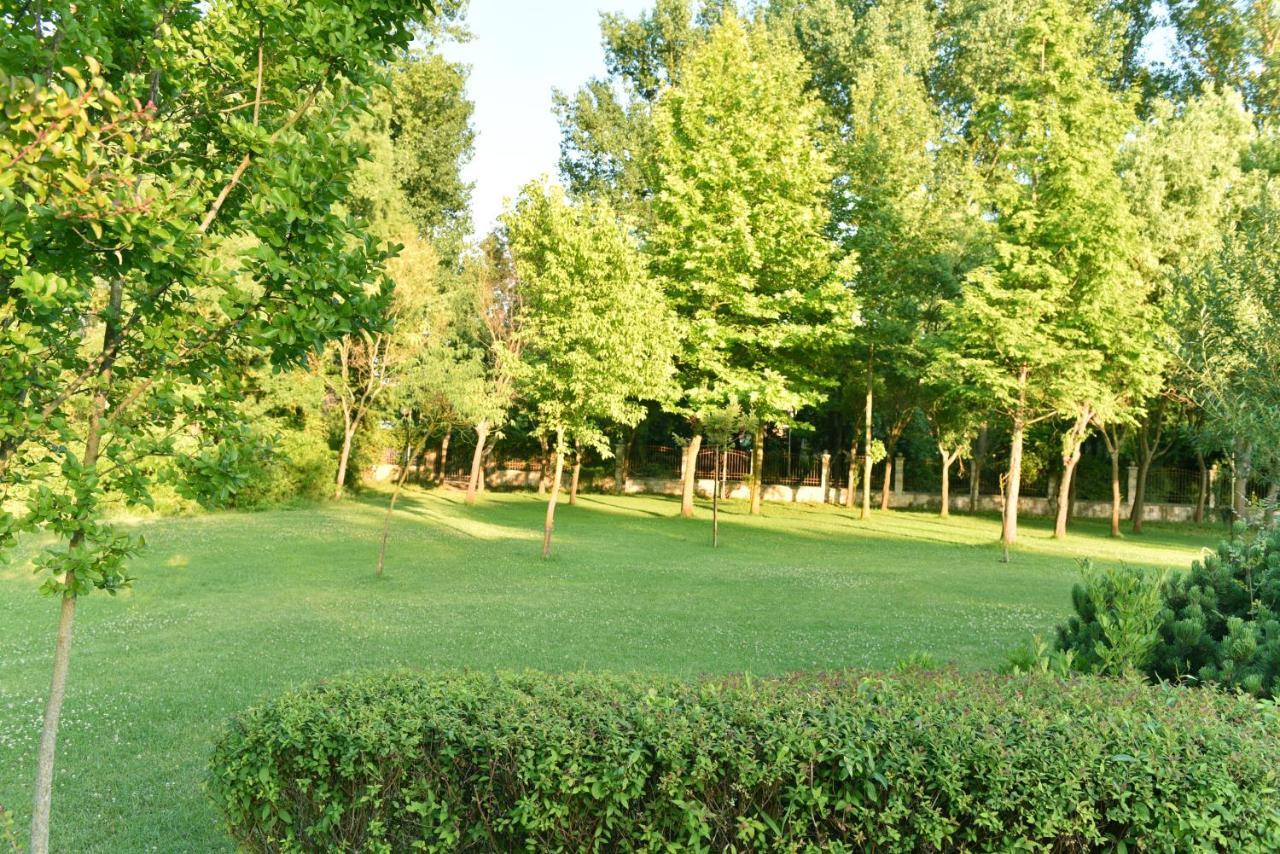 Les Magnolias Hotel Приморсько Екстер'єр фото